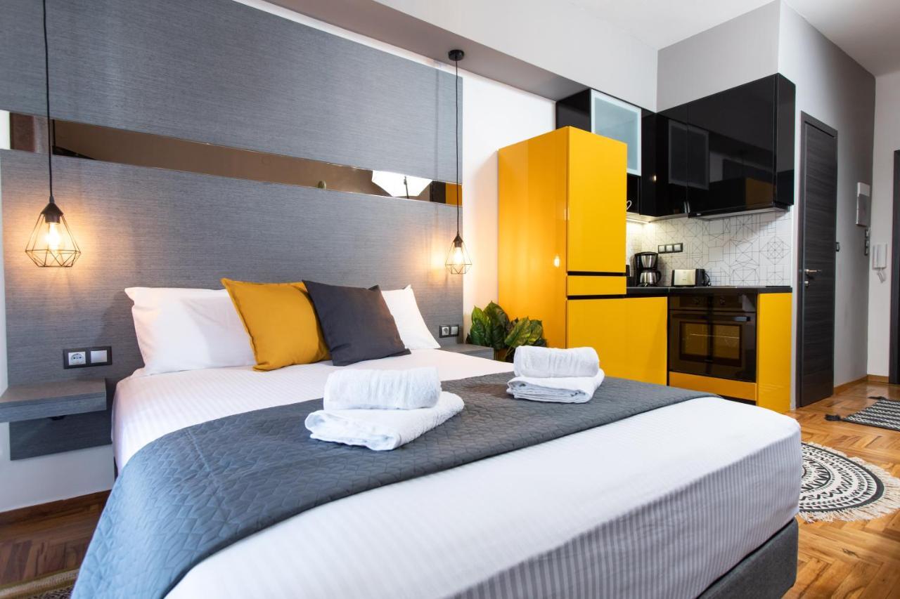 Downtown Luxury Boutique Suites : The Yellow Suite Saloniki Zewnętrze zdjęcie