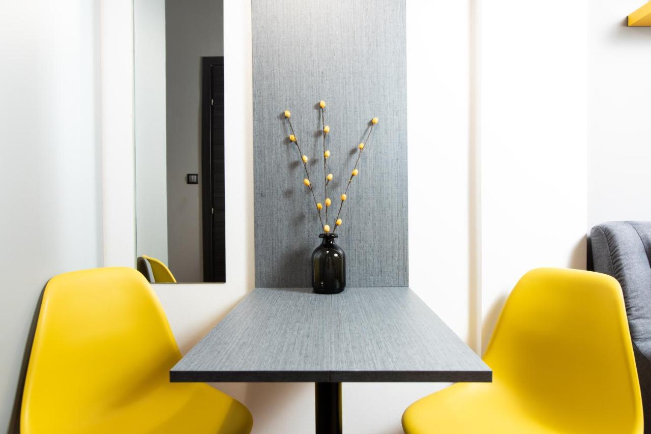 Downtown Luxury Boutique Suites : The Yellow Suite Saloniki Zewnętrze zdjęcie