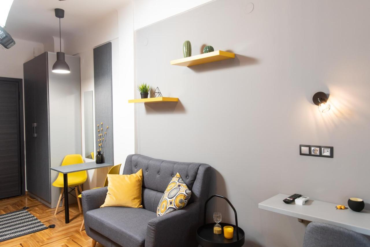 Downtown Luxury Boutique Suites : The Yellow Suite Saloniki Zewnętrze zdjęcie